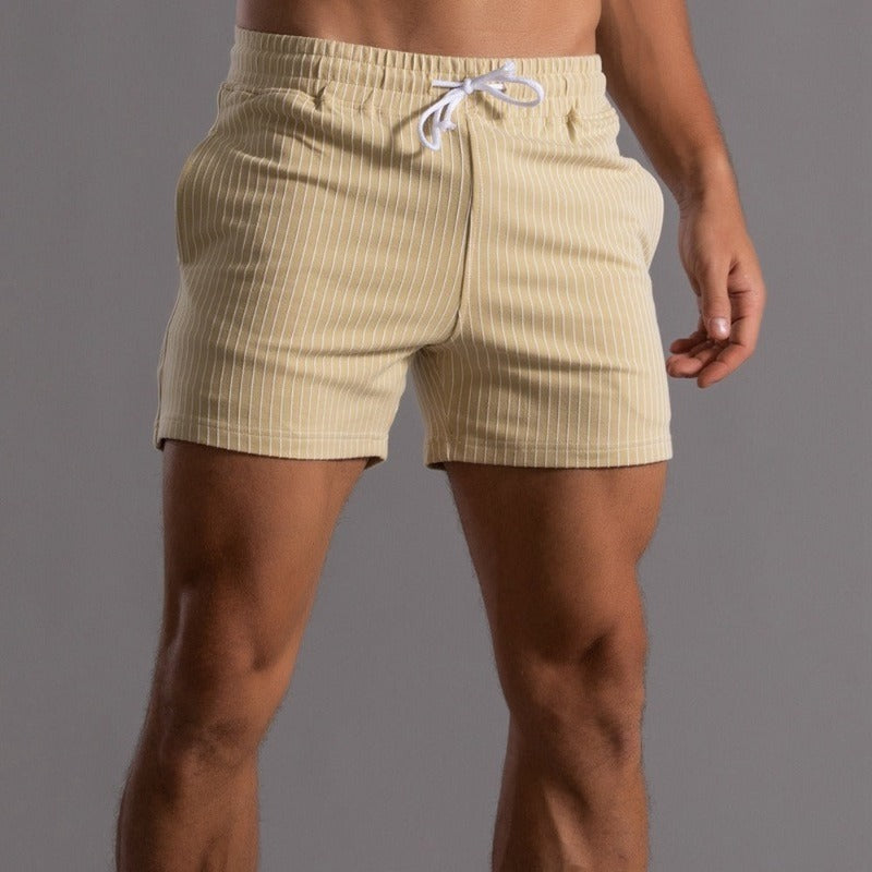 Herren Badeshorts Niko, kurz und stylisch, gefertigt aus atmungsaktivem Ripstop-Material.