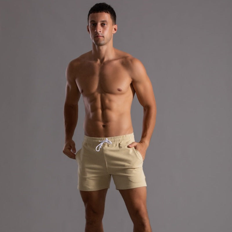 Detailaufnahme der schnelltrocknenden Herren Badeshorts Niko aus robustem Ripstop-Polyester.