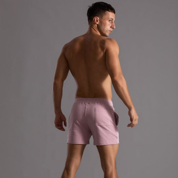 Stylische & schnelltrocknende Herren Bademode: Badeshorts Niko für den perfekten Sommerurlaub.