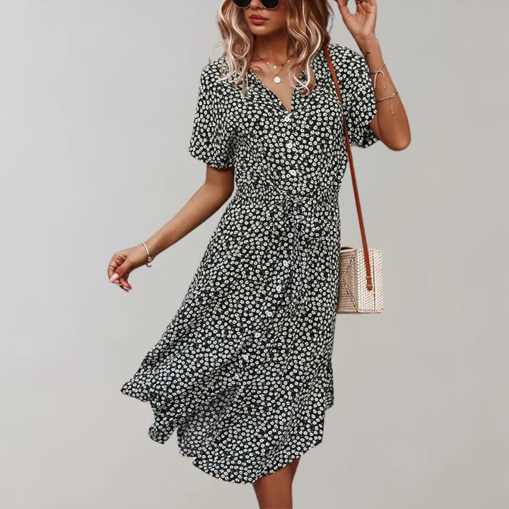 Modernes Damen Freizeitkleid, Midi-Länge. Lockere, bequeme Passform. Elegantes Tageskleid für Damenmode.