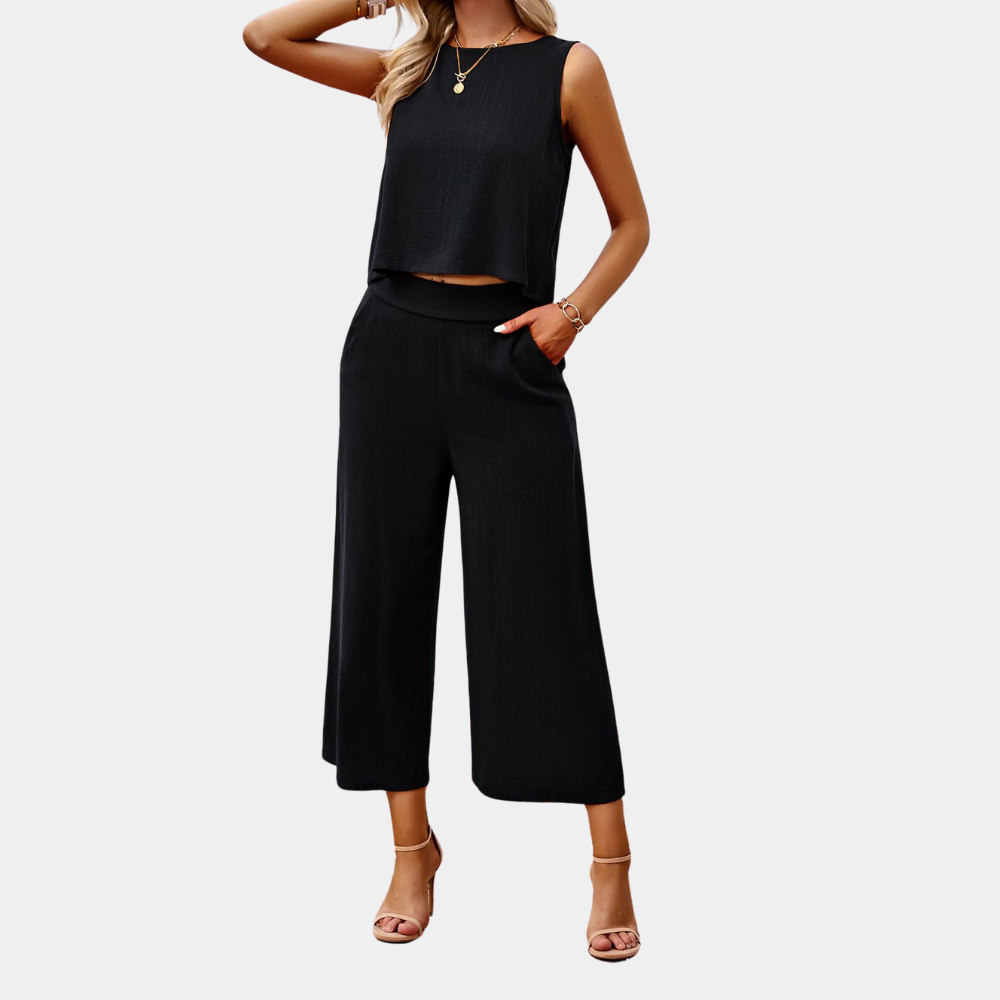 Vielseitiges Damen Sommer Outfit: elegantes Top & passende Hose. Perfekt für warme Tage & verschiedene Anlässe.