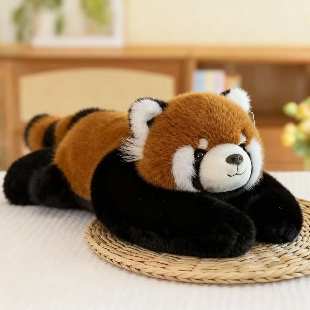 Niedlicher Panda Plüsch mit weichem Fell und langen Gliedmaßen für herzliche Umarmungen.