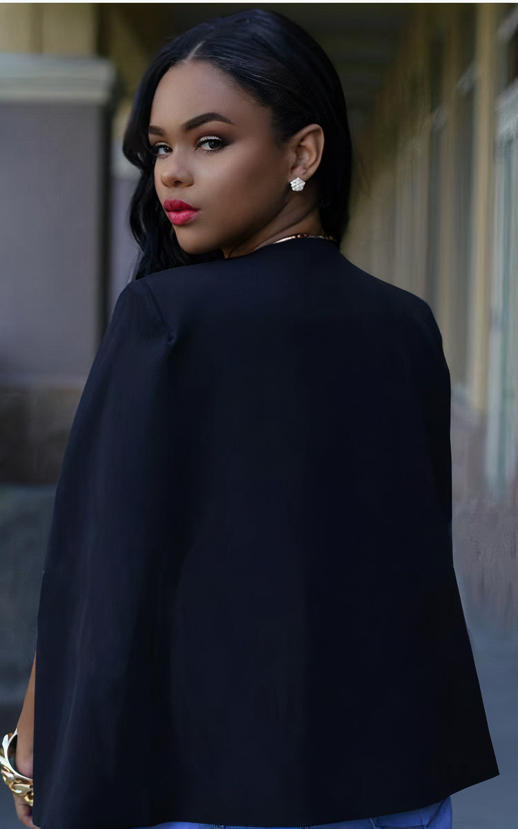 Damen Cape-Blazer, elegant & lässig, ideal für stilvolle Business- & Freizeit-Outfits. Moderne Damenmode.