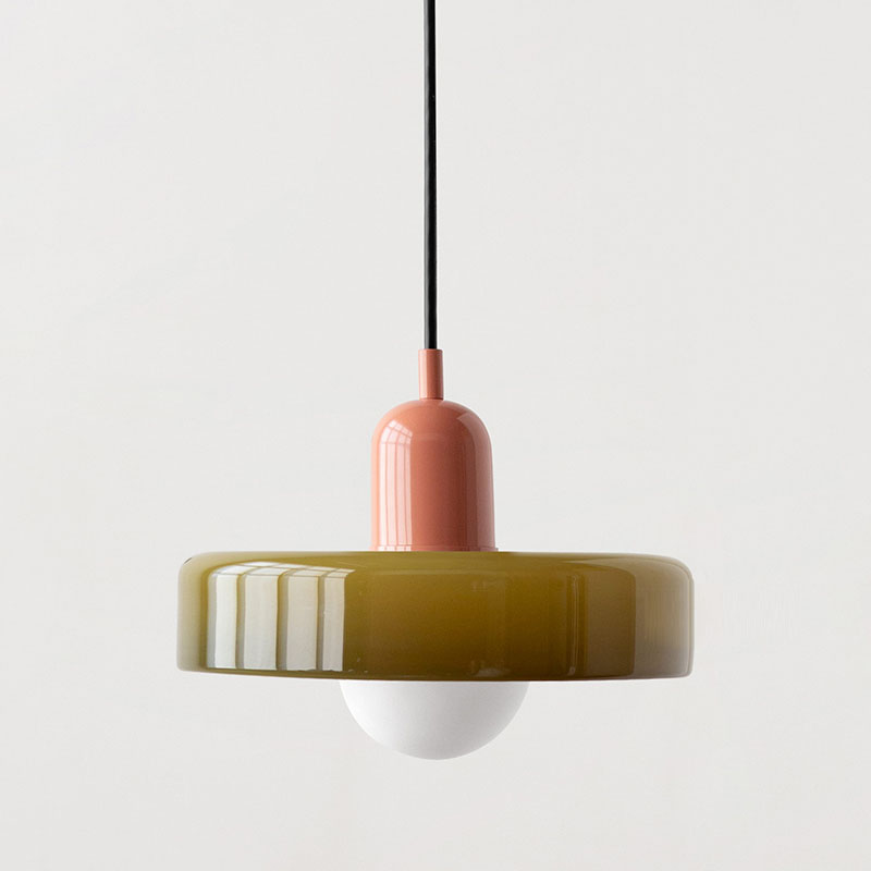 Stilvolle Buntglas Pendelleuchte, farbenfroh. Moderne Innenbeleuchtung für Ihr Zuhause.
