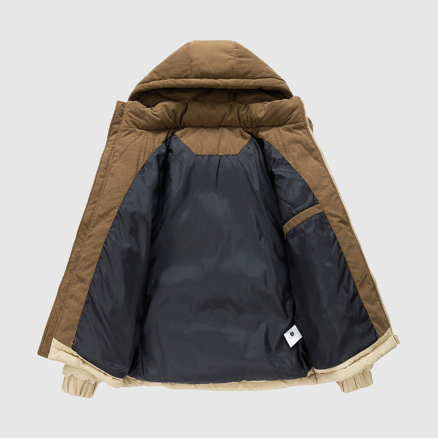 Robuste Herren Outdoor Pufferjacke. Warme Winterjacke schützt zuverlässig vor Kälte, ideal für jedes Abenteuer.