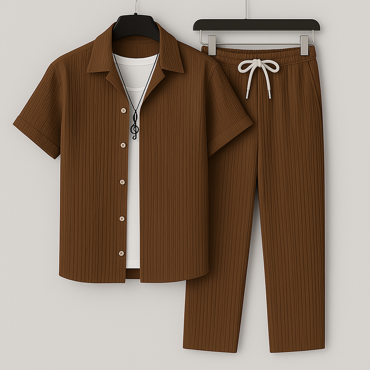 Herren Sommer-Set: lockeres Hemd & bequeme Kordelzug-Hose für entspannte Freizeit. Ideal für Urlaub & Strand.