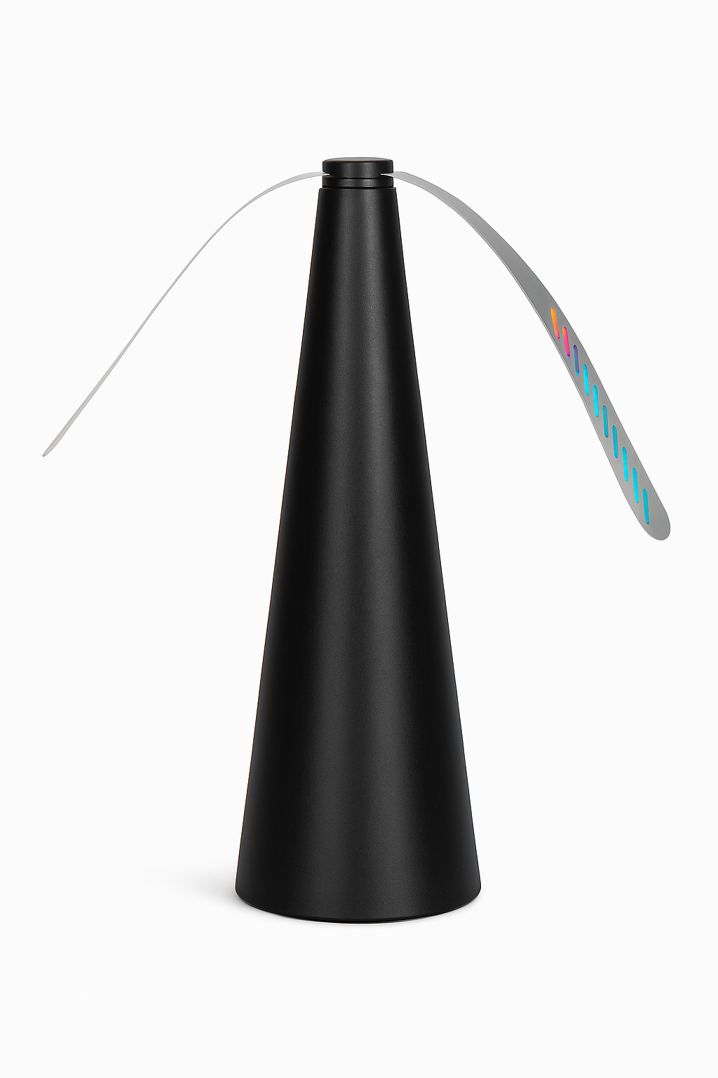 Tragbarer Insektenabwehr-Ventilator, ideal für mückenfreien Sommer im Garten oder beim Camping, kabellos.