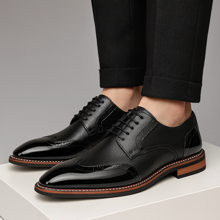 Hochwertige Leder-Brogue-Schuhe für Herren, perfekt für elegante und formelle Auftritte.