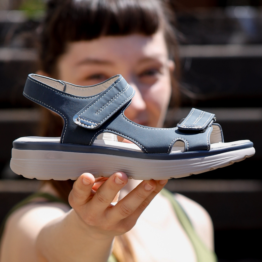 Damen Orthopädische Celina Sandalen für Ballenzehen. Komfortschuhe für schmerzfreies Gehen bei Hallux Valgus.