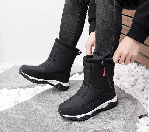 Herren Freizeit Schneestiefel: wasserdicht, warm und rutschfest für sicheren Halt bei winterlichen Bedingungen.