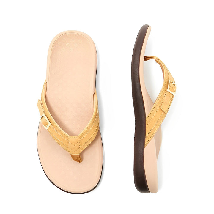 Moderne Freizeitsandalen für Damen, bieten maximale Fußstütze und Komfort.