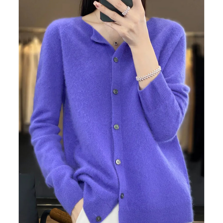 Weicher Damen Strick-Cardigan mit V-Ausschnitt & durchgehender Knopfleiste. Herbst/Winter Essentials.