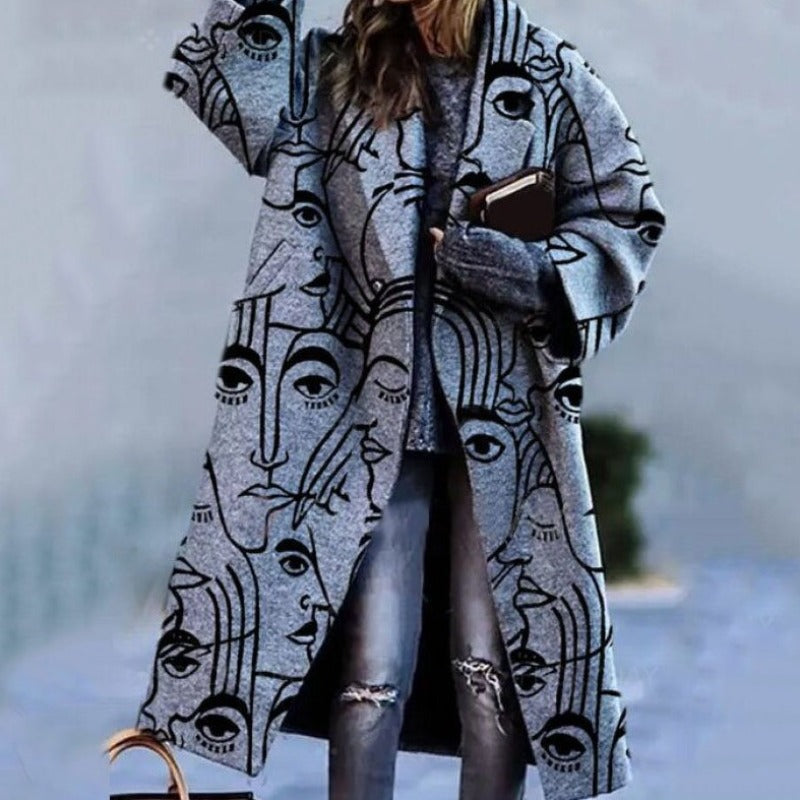 Damen Wintermantel mit tailliertem Schnitt, lang, warm & modisch, unterstreicht feminine Eleganz.