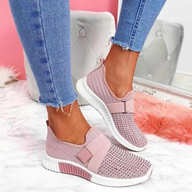 Moderner Damen Slip-On Sneaker mit Klettverschluss, sportlich, bequem & super leicht.
