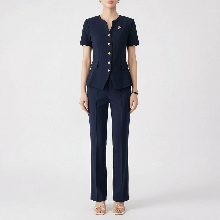 Damen Hosenanzug, eleganter Zweiteiler. Bequeme & stylische Business Mode für Frauen, Frühling/Sommer.