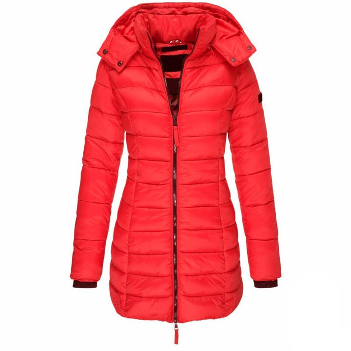 Rückenansicht der warmen Damen-Daunenjacke mit Kapuze. Funktionale & bequeme Winter-Oberbekleidung.