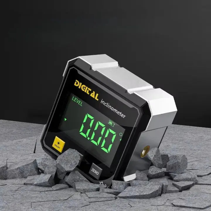 Robustes digitales Winkelmessgerät für Handwerk & DIY; ideal zum präzisen Ausrichten von Bauteilen.
