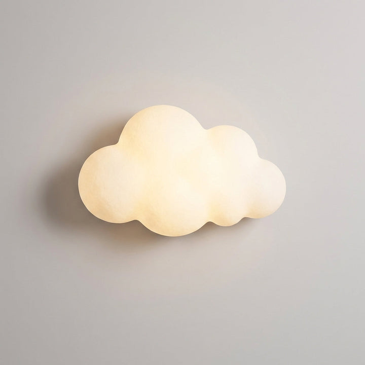 Weiße dimmbare Wolken-Wandleuchte Nebulace LED, perfekt als Nachtlicht oder dekoratives Element im Raum.