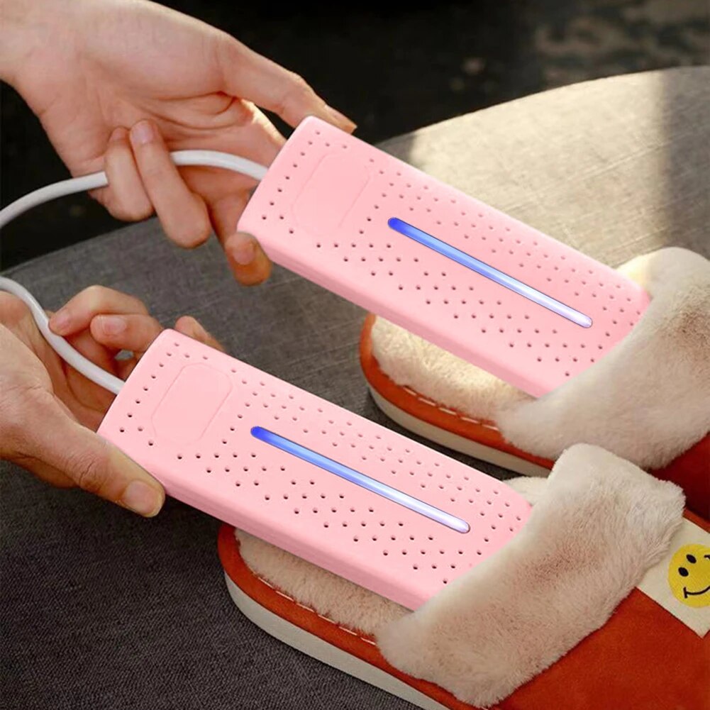 Elektrischer UV-Schuhtrockner, der Feuchtigkeit reduziert und unangenehme Gerüche neutralisiert.