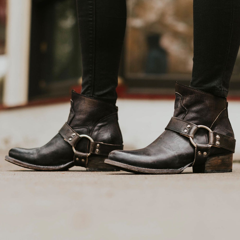 Bequeme moderne Leder Damenschuhe Maxime mit hohem Komfort für lange Tage.