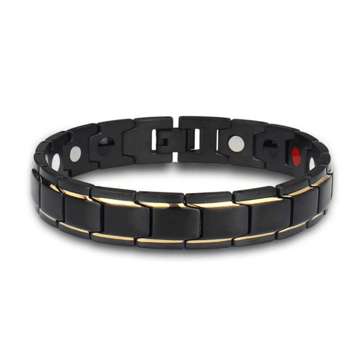 Modernes Edelstahl Magnetarmband für Herren. SlimAura Design kombiniert Wellness-Vorteile mit aktuellem Herrenschmuck.