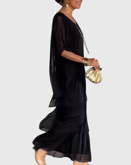 Damen Maxikleid mit Rundhals-Ausschnitt, elegant und komfortabel.