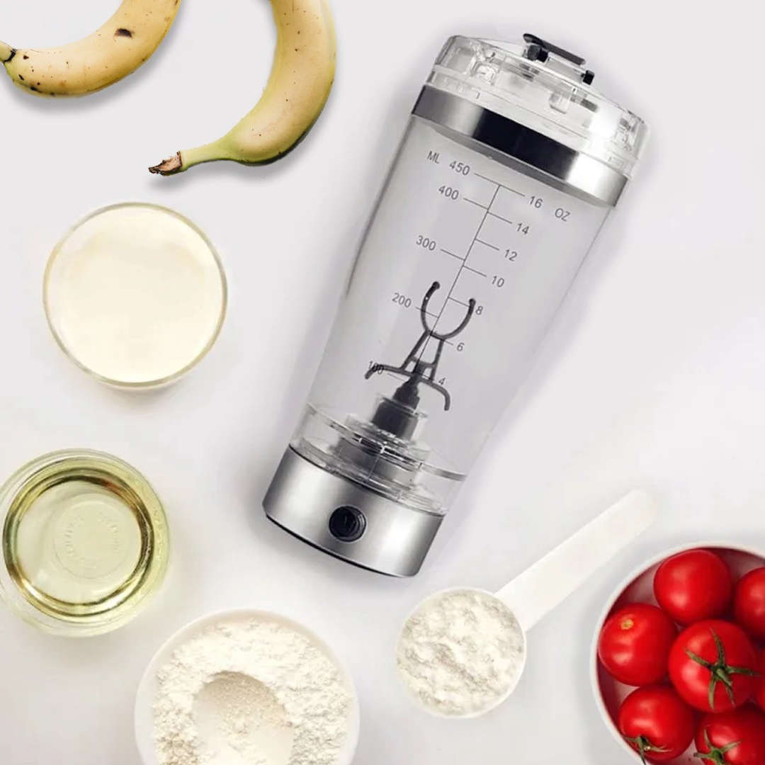 Wiederaufladbarer elektrischer Shakebecher für cremige Proteinshakes. Klumpenfrei, ideal für Fitness & Ernährung.