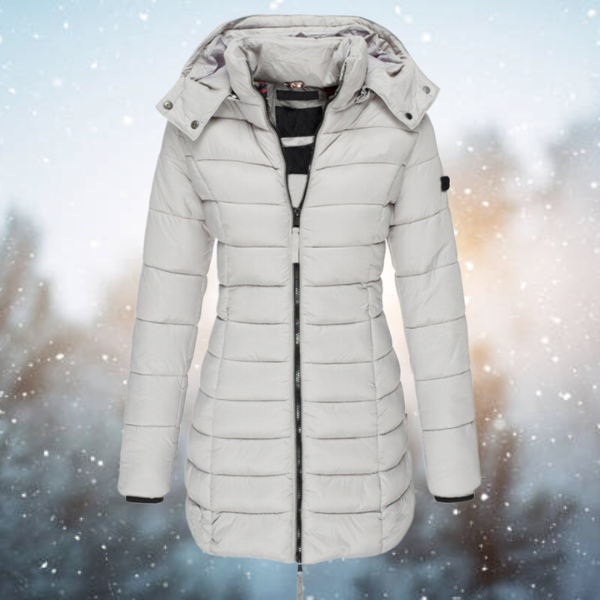 Verschluss und Taschen des warmen, eleganten Damen Winter Parkas mit Kapuze. Praktische Frauen Winterjacke.