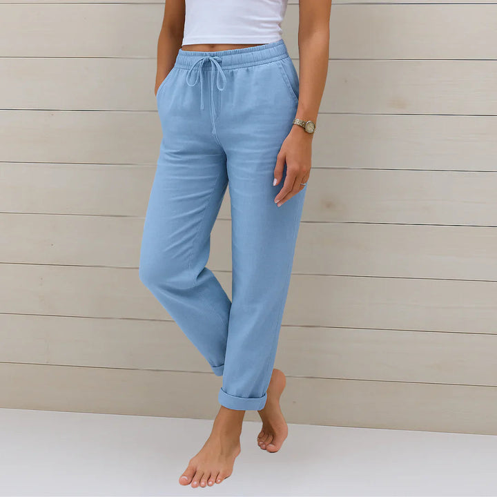 Vielseitige Damen Stretch Marlenehose, weites Bein. Perfekt für Büro, Freizeit & Reisen im Sommer.