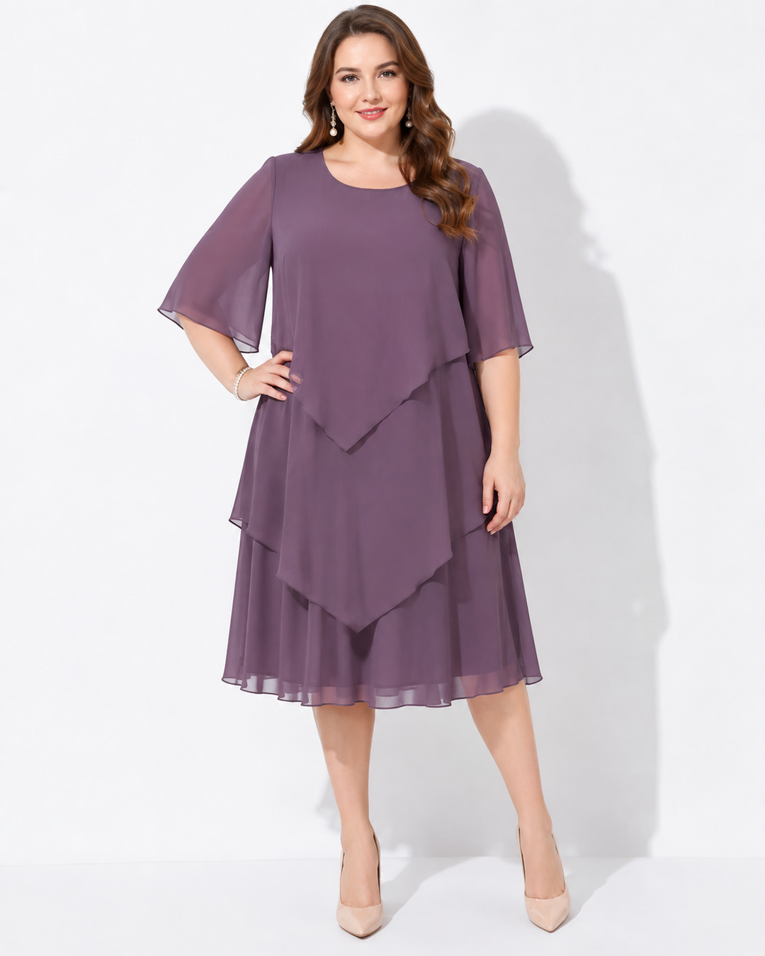 Festliches Damen Lagenkleid, vielseitig als Abendkleid. Ideal für besondere Anlässe und elegante Partys.