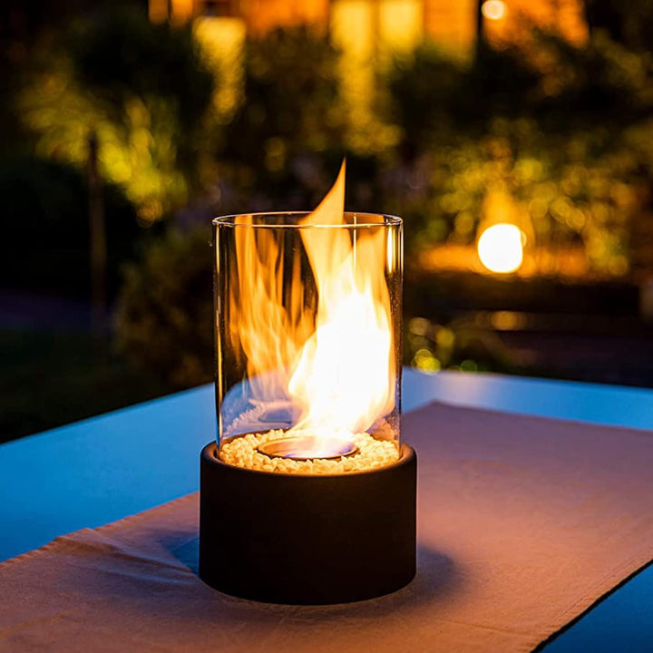 Stilvolle Tischlampe: Lumora Öllampe als Ambientebeleuchtung, perfekt für Wohnzimmer.