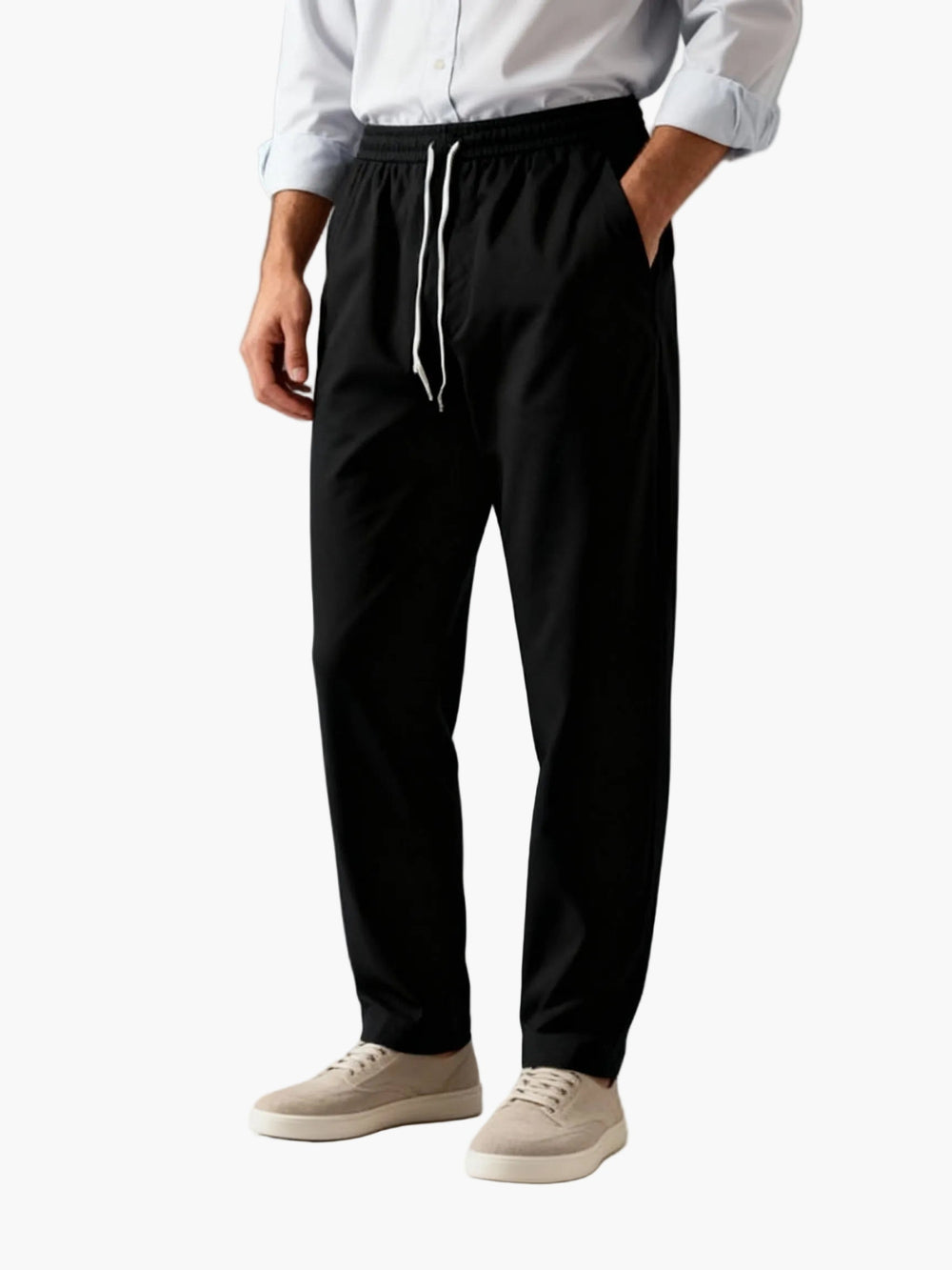 Graue Herren Stretch-Chino Jogpants mit elastischem Bund, perfekt für Büro, Freizeit und Reisen.
