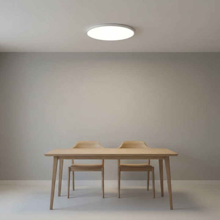 AuraSphere flache LED Deckenleuchte, modernes Tageslichtweiß für Wohn- & Schlafzimmer. Minimalistisches Design.
