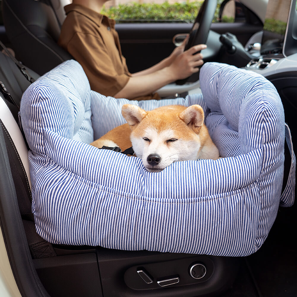 Hundebett Auto: Gemütliches Hundebett für das Auto, sorgt für entspannte Autofahrten & Haustiersicherheit.