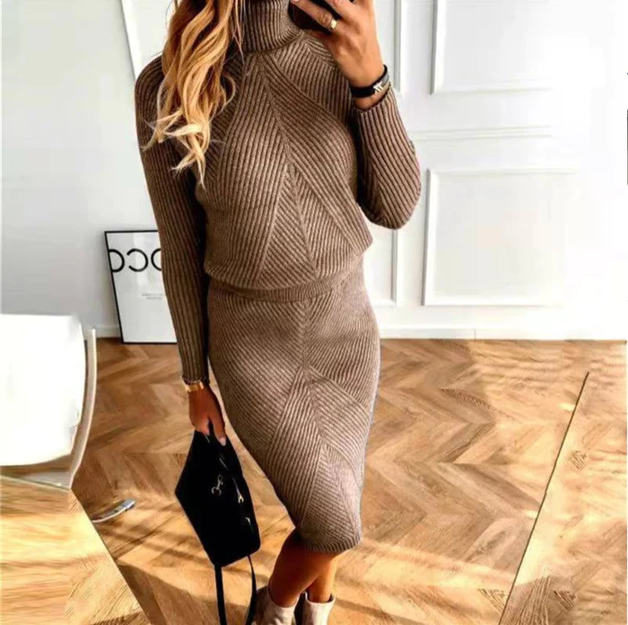 Vielseitiges Damen Winterkleid: Gemütliches Pulloverkleid aus Strick, schick und bequem für Damenmode.