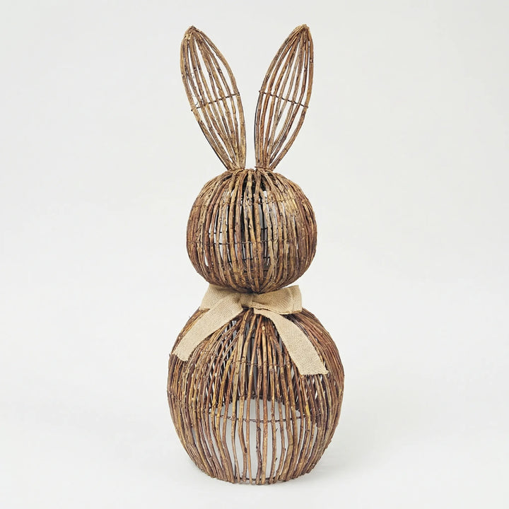 Vielseitige Deko-Hasenfigur für Ostern und Frühling. Perfekt als Gartendeko oder charmante Wohnzimmerdeko.