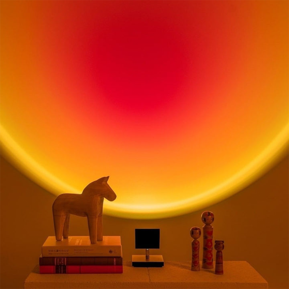 Stylische Retro Sunset LED Tischlampe als Dekoration, ideal als Nachttischlampe im Schlafzimmer.