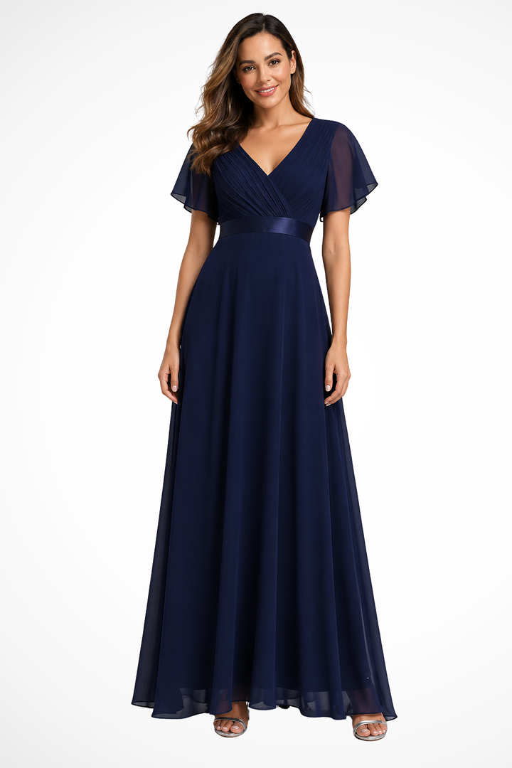 Fließendes Damen Maxikleid als Festkleid für Hochzeiten, mit V-Ausschnitt und Flatterärmeln, sehr elegant.