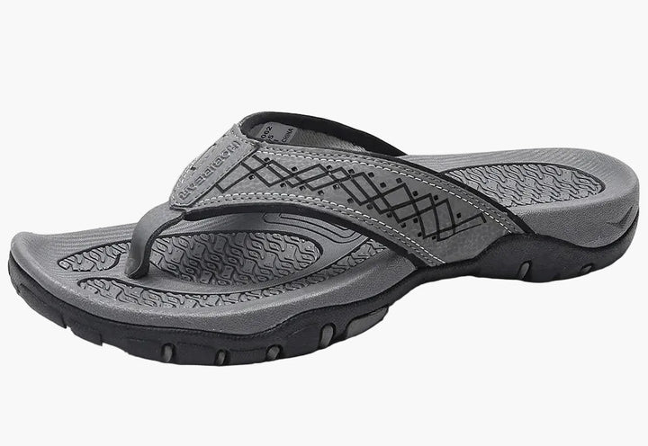 Ergonomische Herren Sandalen mit Fußgewölbestütze für optimalen Tragekomfort und Halt.