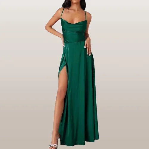 Ärmelloses Damen Maxikleid mit sommerlichem und elegantem Design, ein langes Freizeitkleid für warme Tage.