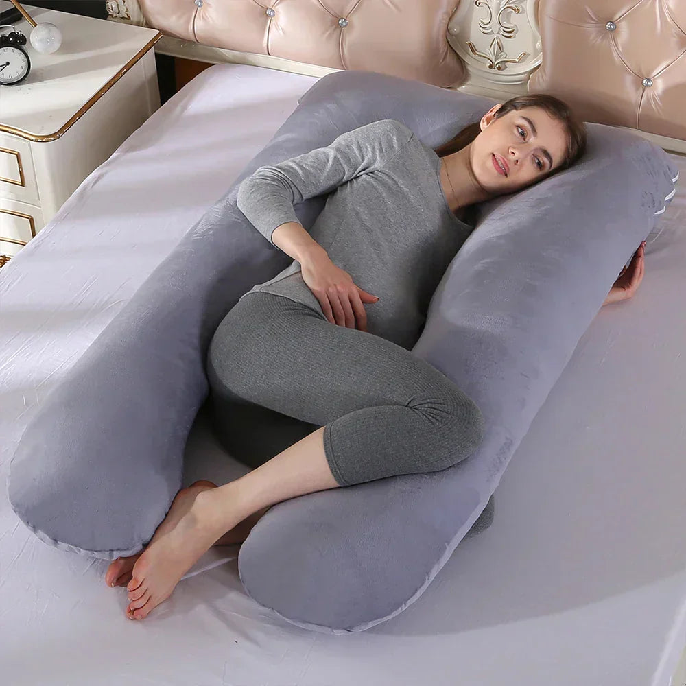 Schwangerschaftskissen U-Form für Ganzkörper-Komfort, ideal zur Entspannung und Unterstützung des Babybauchs.
