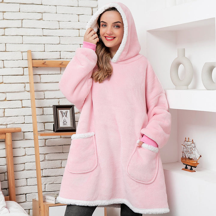 Weicher Unisex Kuschel Decken Hoodie, schnell trocknend & pflegeleicht.