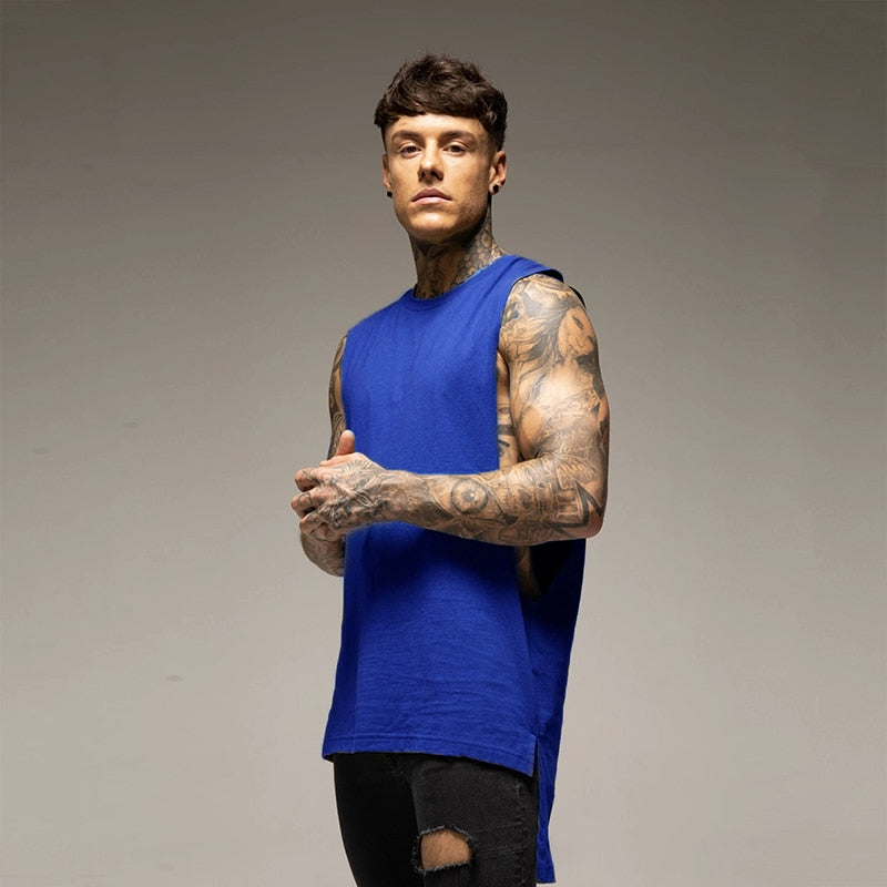 Hochwertiges Herren Sport Tanktop, atmungsaktive Sportbekleidung für Fitness, Training & Sommer.