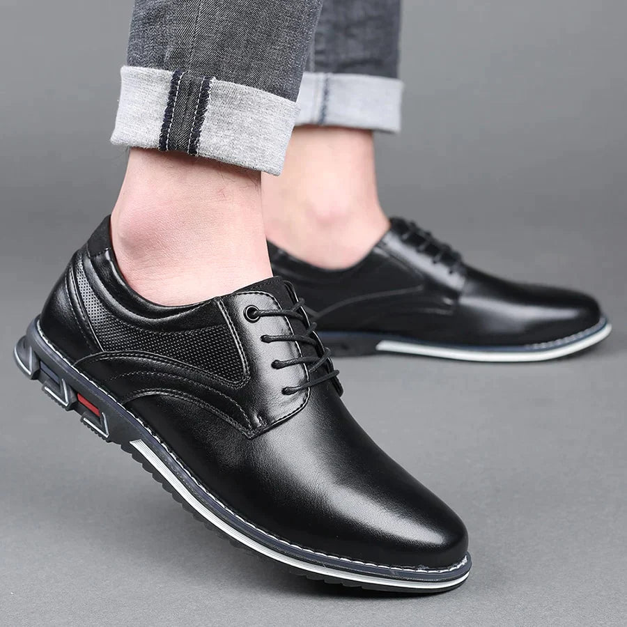 Klassische orthopädische Herren Lederschnürschuhe für einen eleganten und bequemen Business-Look.