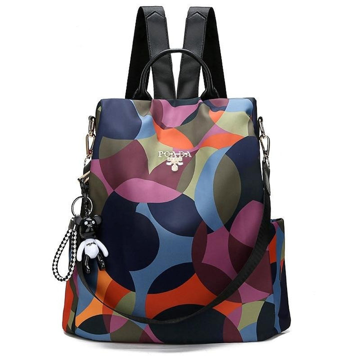 Eleganter schwarzer Damenrucksack, vielseitig für Alltag, Reise & Pendler. Modernes Design, stilvolle Tasche.