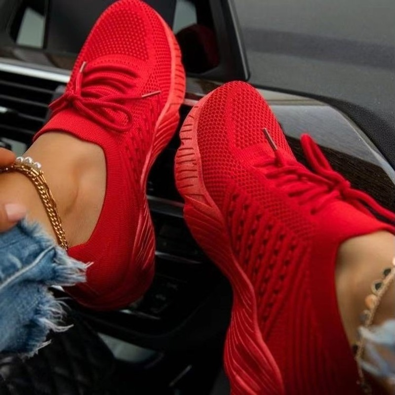 Perfekte Damensneakers für Herbst: Leicht, atmungsaktiv, bequeme Passform & rutschfeste Gummilaufsohle.