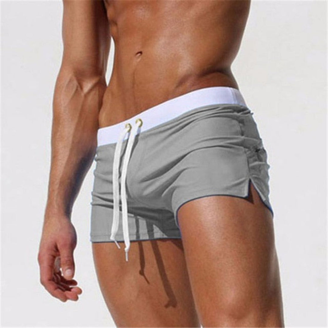 Bequeme Herren Kurze Hose, als Badehose geeignet, schnelltrocknend.