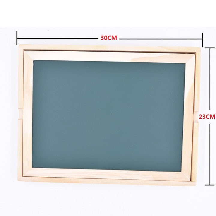 Perfektes Kindergeschenk: Magnetische Holzspieltafel für stundenlangen kreativen Mal- und Zeichenspaß.