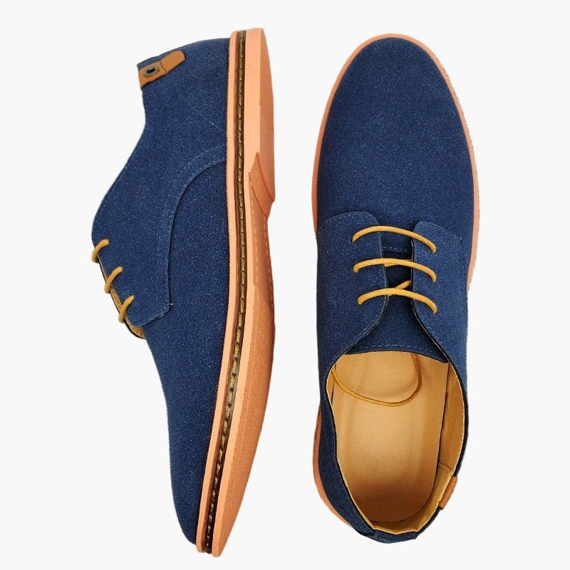 Schwarze Herren Oxford Schnürschuhe aus Leder, elegant für Business & Freizeit, klassische Herrenmode.