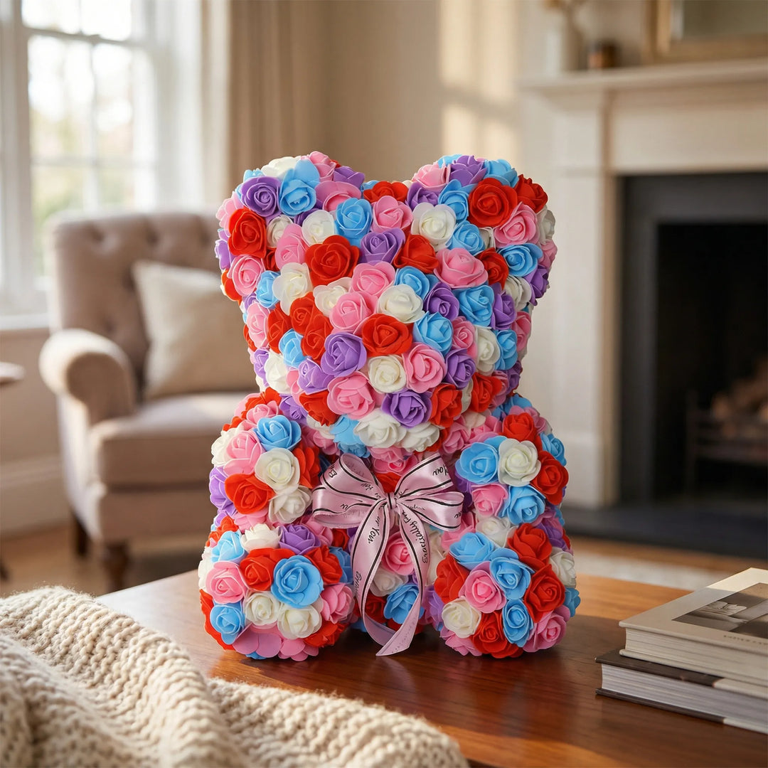 Eleganter Rosenbär aus roten Kunstrosen, langlebige Deko und romantisches Geschenk für besondere Anlässe.
